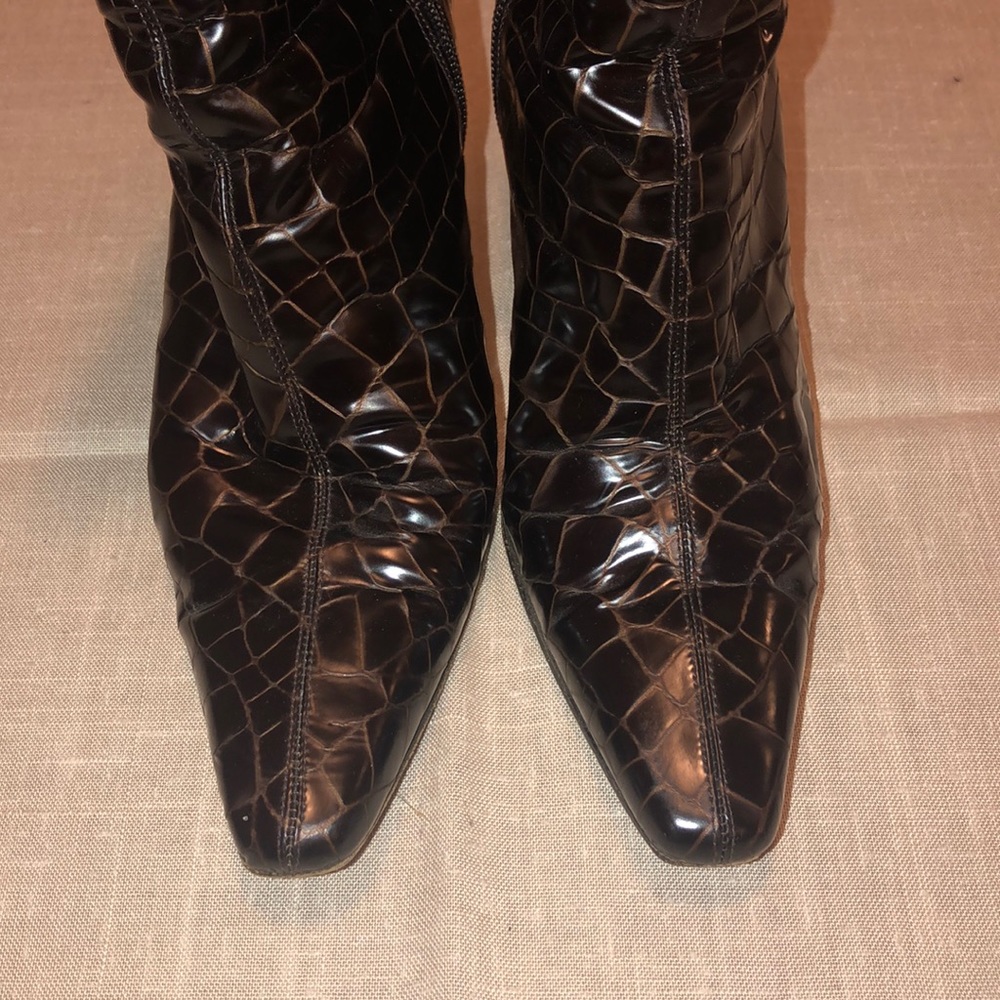 Stuart Weitzman Croco Print Heel Short Boots 7.5 - image 3
